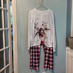 Men’s Amazon Christmas PJ’s